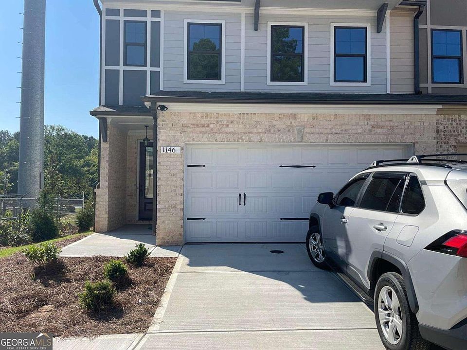 1st image of 1146 Lucan Ln