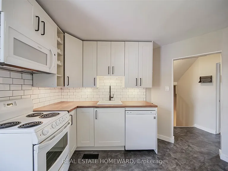 307 Old Weston Rd — Photo 5