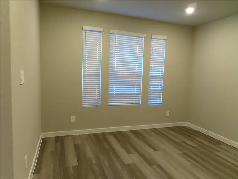 10854 Bodie Hills Dr — Photo 10