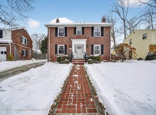 518 E Oakwood Dr, East Lansing, MI 48823