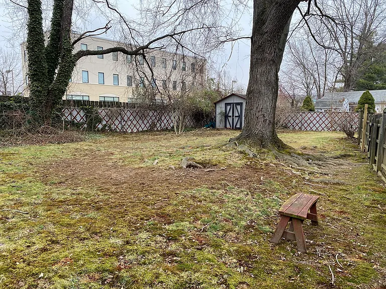 47 Dixmont Ave — Photo 6
