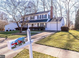 8903 Longmead Ct, Burke, VA 22015