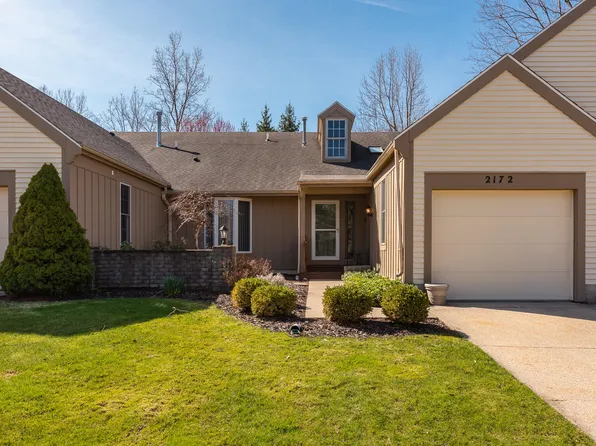 2172 Edington Dr SE, Grand Rapids, MI 49508