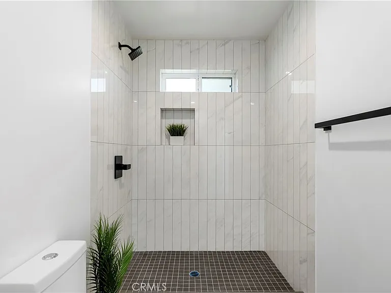 2517 Alsace Ave #1/2 — Photo 30