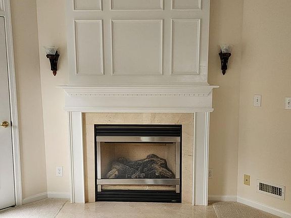 4th image of 27 Jester St