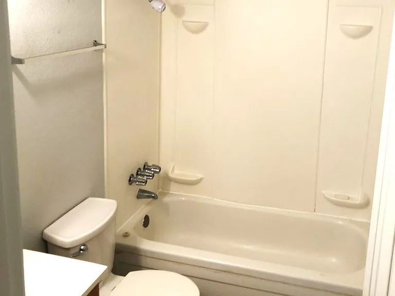 1015 Mississippi St — Photo 3