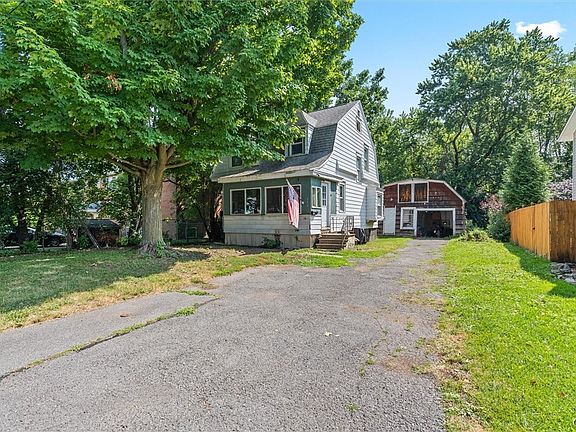 2nd image of 116 Reese Ave