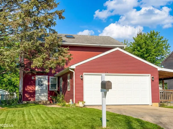 314 Maple Ln, Round Lake, IL 60073