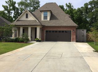 37228 Corvette Dr, Prairieville, LA 70769