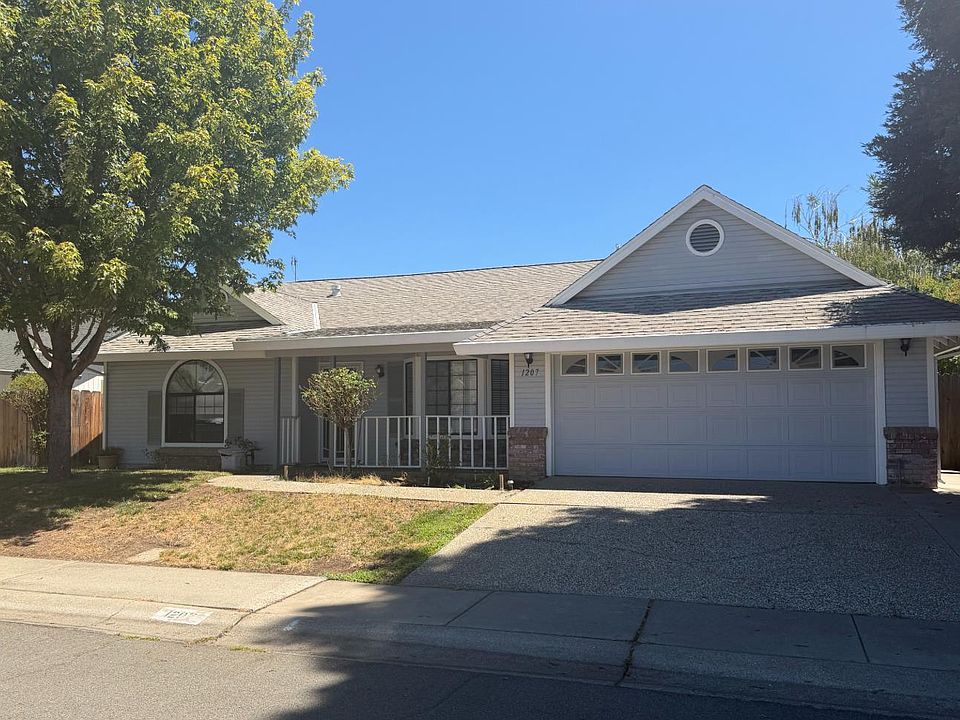 1st image of 1207 Willow Creek Dr