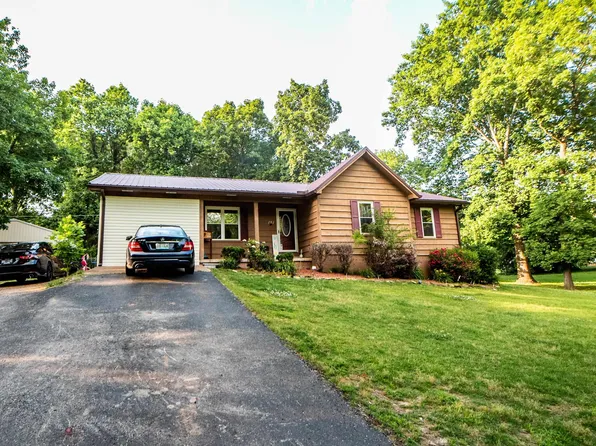 151 Bradley Dr, Lexington, TN 38351