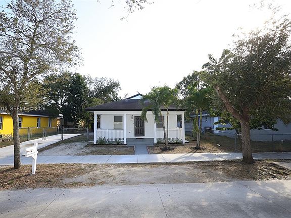 3rd image of 12972 SW 245th St