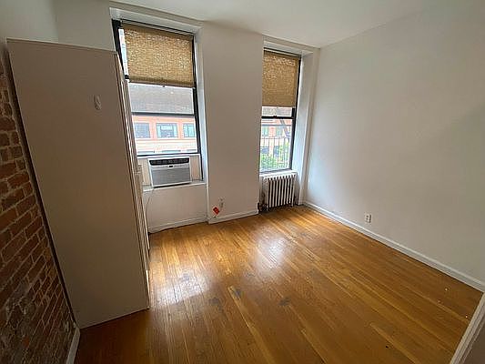 1st image of 349 Amsterdam Ave APT 4S