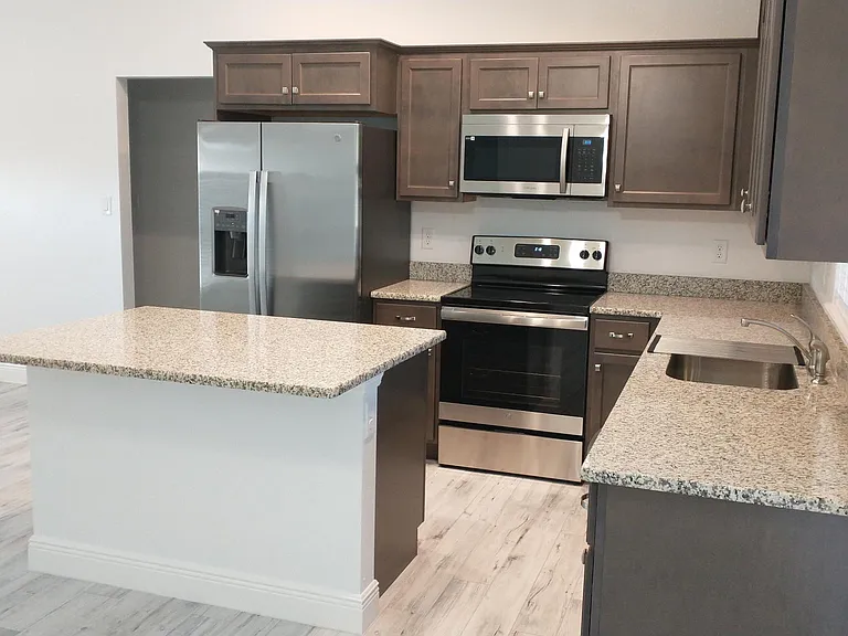 760 Aerostar Ave NW — Photo 9