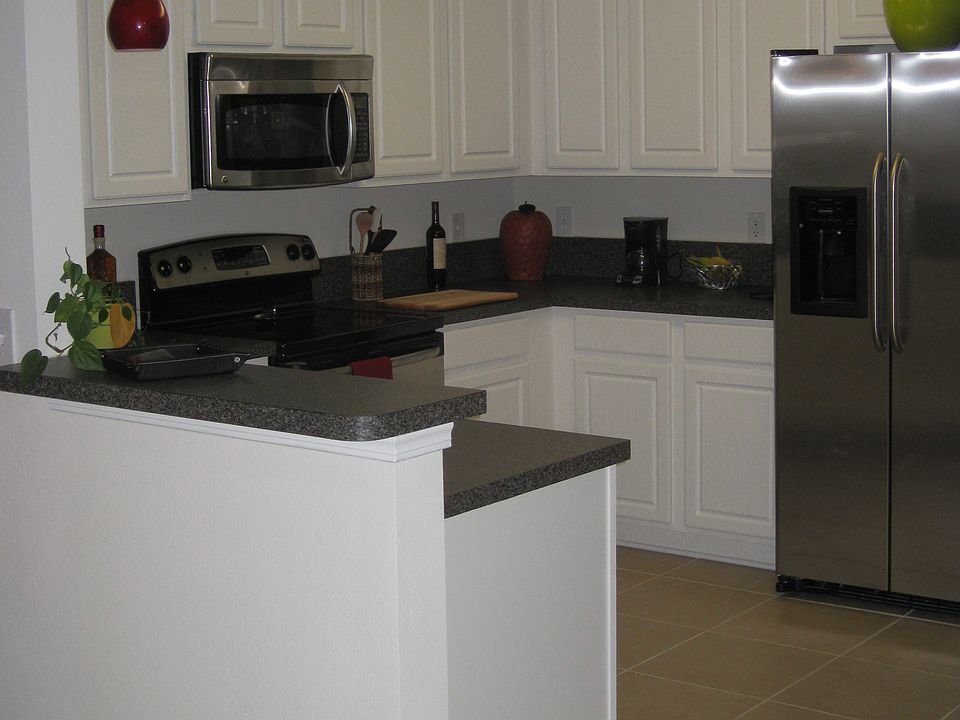 Kitchen 1