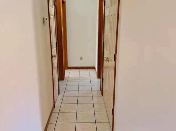 249 Country Club Rd, Centralia, IL 62801