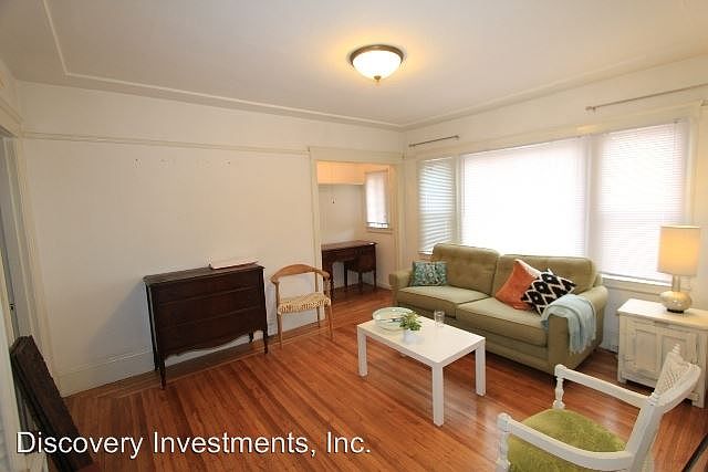 2nd image of 3807 Manila Ave