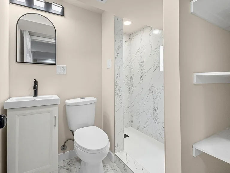1723 W 75th Pl — Photo 17