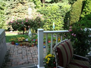 11816 Winterset Ter, Rockville, MD 20854