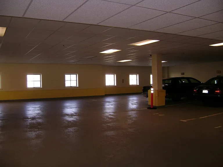 10 Winchester Pl #102 — Photo 30