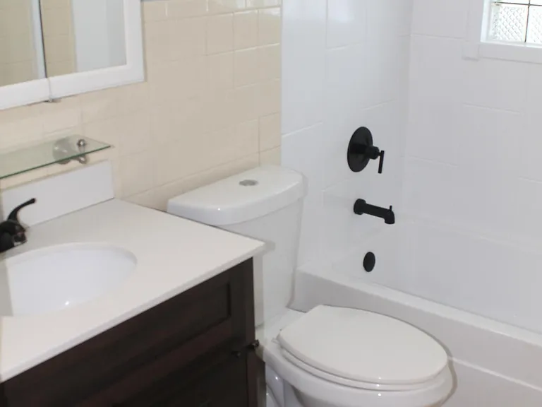 10610 Lemarie Dr — Photo 8