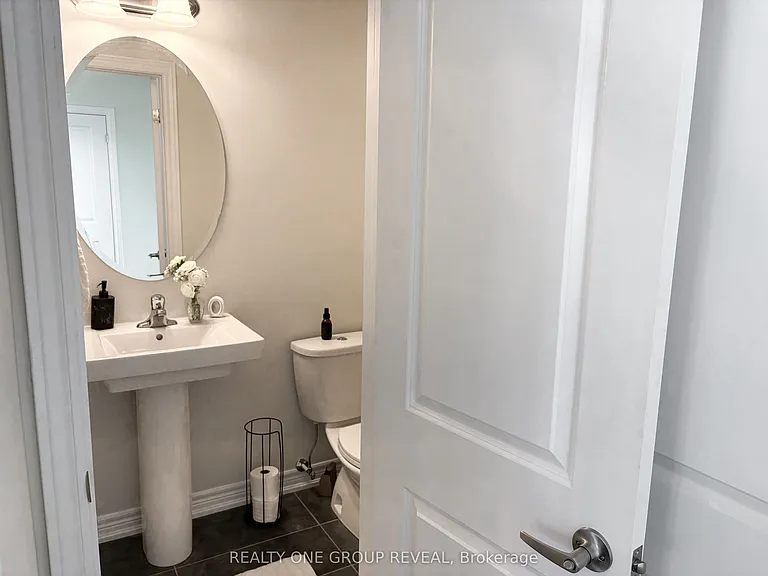 29 Icemaker Way — Photo 9