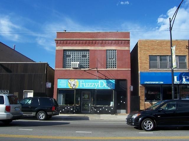 1st image of 3927 N Elston Ave