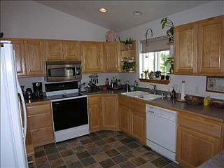 3rd image of 4740 Scott Allen Dr