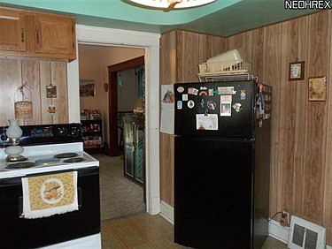 5th image of 4007 E 74th St