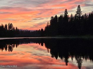 198 Lynn Dr, Sagle, ID 83860