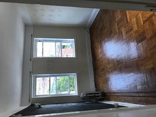 Rented by Astor Realty | media 5