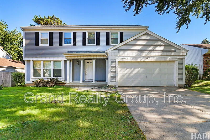 4 bed, 2.5 bath, 2986 sqft, $4,000 — Photo 1