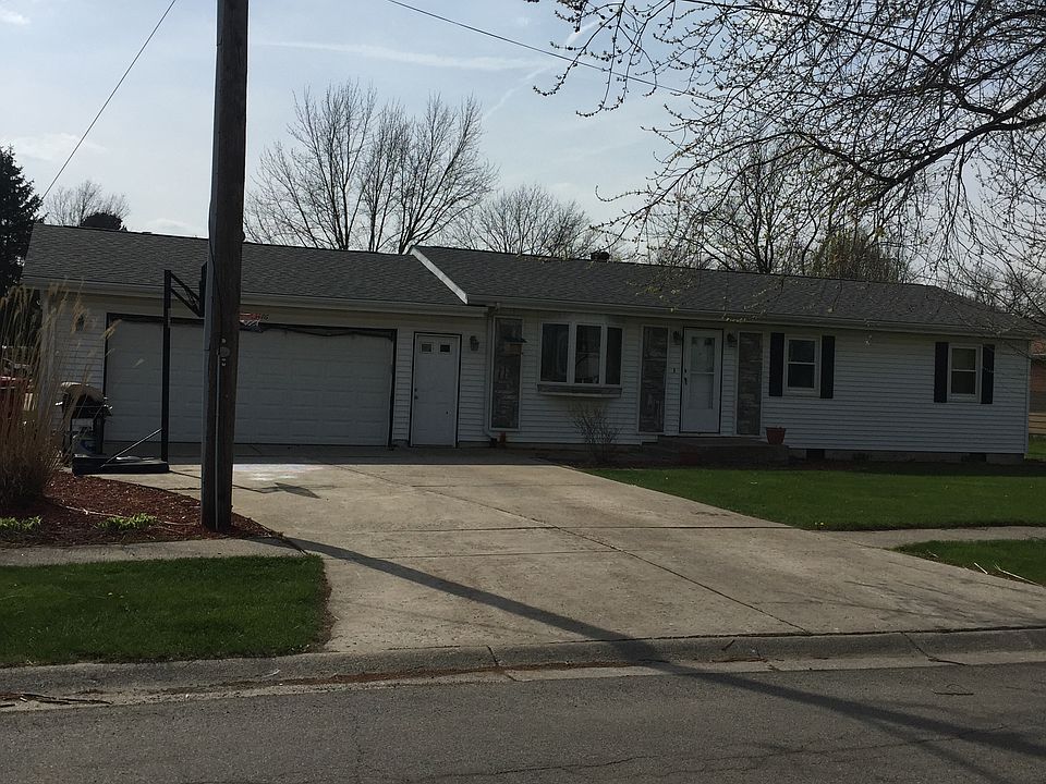 1st image of 13476 Osborne St