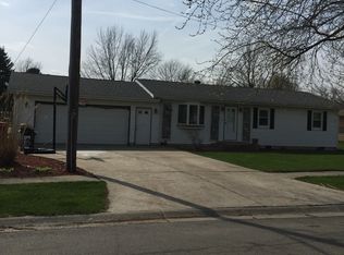 13476 Osborne St, Cedar Lake, IN 46303