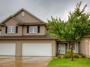 4174 100th St #21, Urbandale, IA 50322