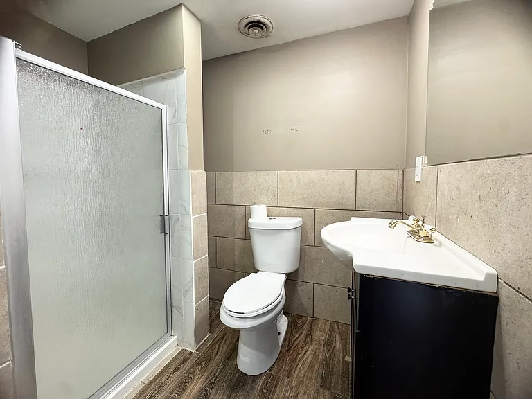 829 Southwest Blvd #2 — Photo 9