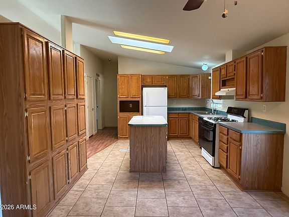 5th image of 6206 S RANCH Road