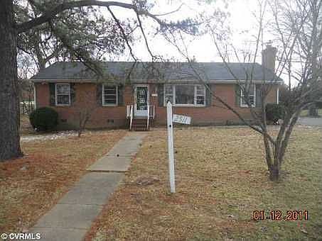 1st image of 2511 Farrand St