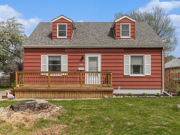 121 Saint Louis St, Milan, MI 48160