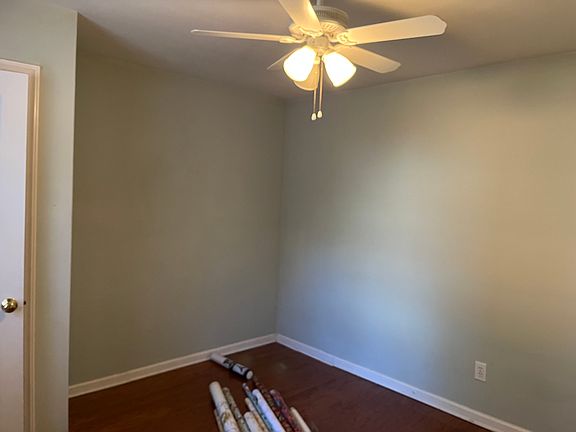 4th image of 2205 Olde Chantilly Ct