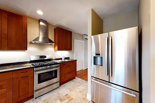 50 Mansfield St #4 Photo 1