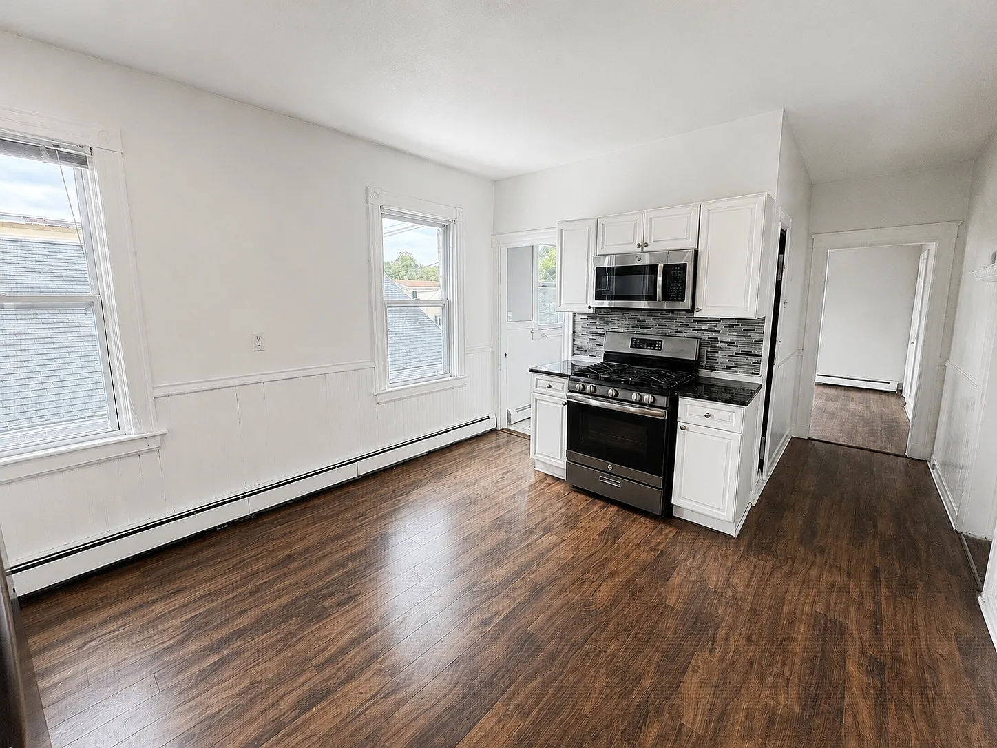 74 Sutton St — Photo 4