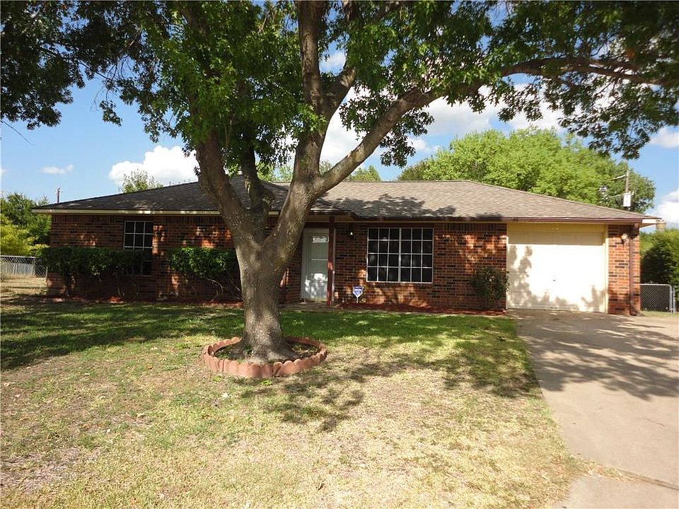1st image of 109 Mesa Cir