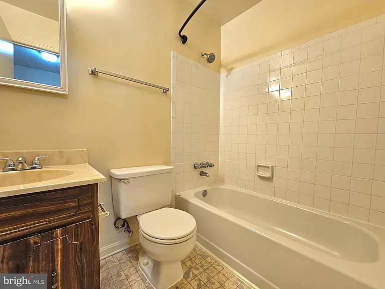 4719 Gainsborough Dr — Photo 19