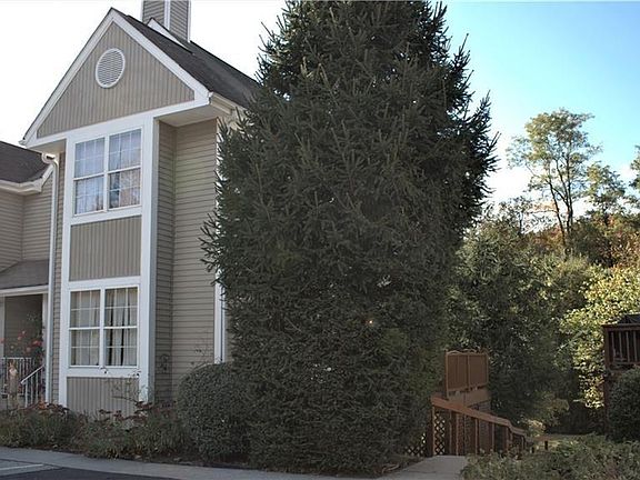 2nd image of 7 & 8 Stone Creek Ln