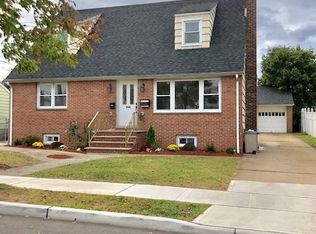 703 4th St, Secaucus, NJ 07094