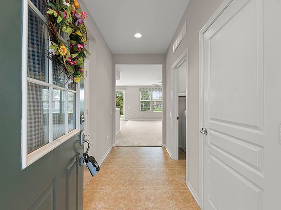 3rd image of 1702 Countryside Dr