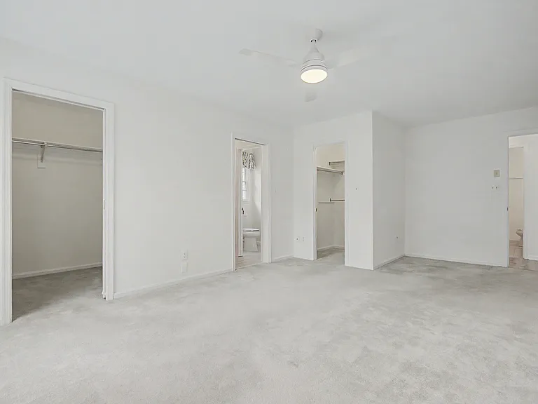 795 Eastern Point Rd — Photo 3