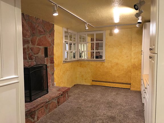 Basement office nook