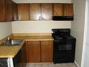 1st image of 3241 Hunters Mill Dr
